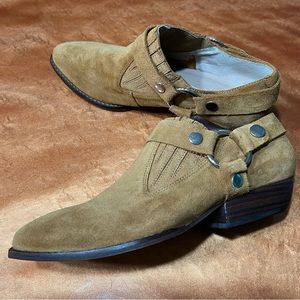 NWOT Bird of Flight Suede Western Booties size 6 tan